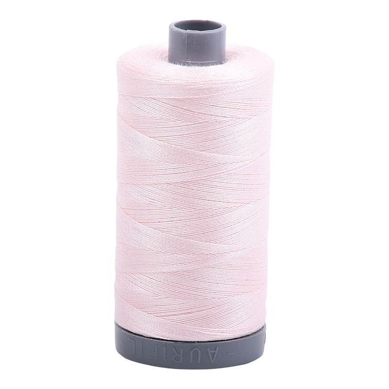 Heavyweight Aurifil Thread 28wt 750 m - 6723 - Fairy Floss